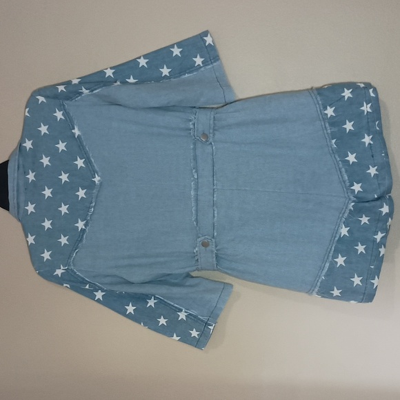 POL Blue Denim and Star Chambray Romper - Picture 3 of 7